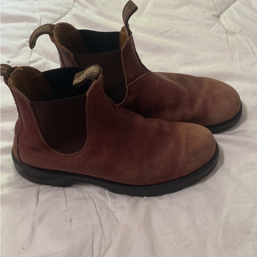 Blundstones